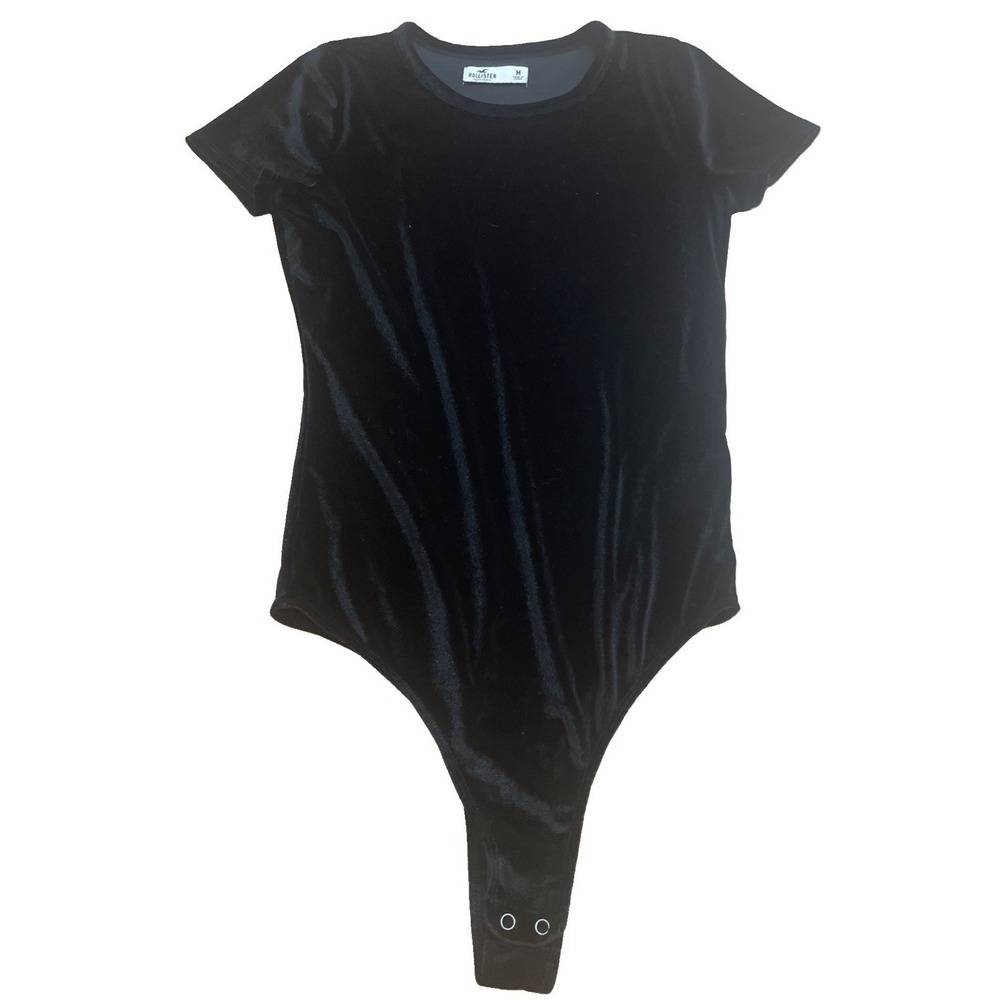Hollister Velvet Short Sleeve Bodysuit Black Size Medium Undershirt Layering
